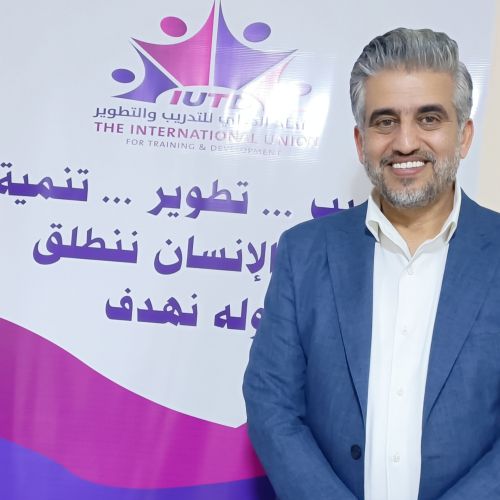 د درع الدوسري : دورة تدريب المدربين تهدف إلى خلق جيل جديد متسلح بالعلم والمعرفة وقادر على مواجهة تحد